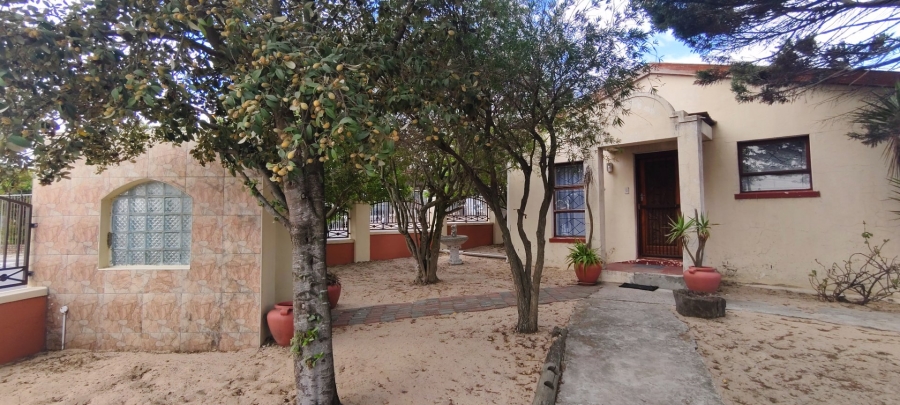 4 Bedroom Property for Sale in Wildwoods Western Cape